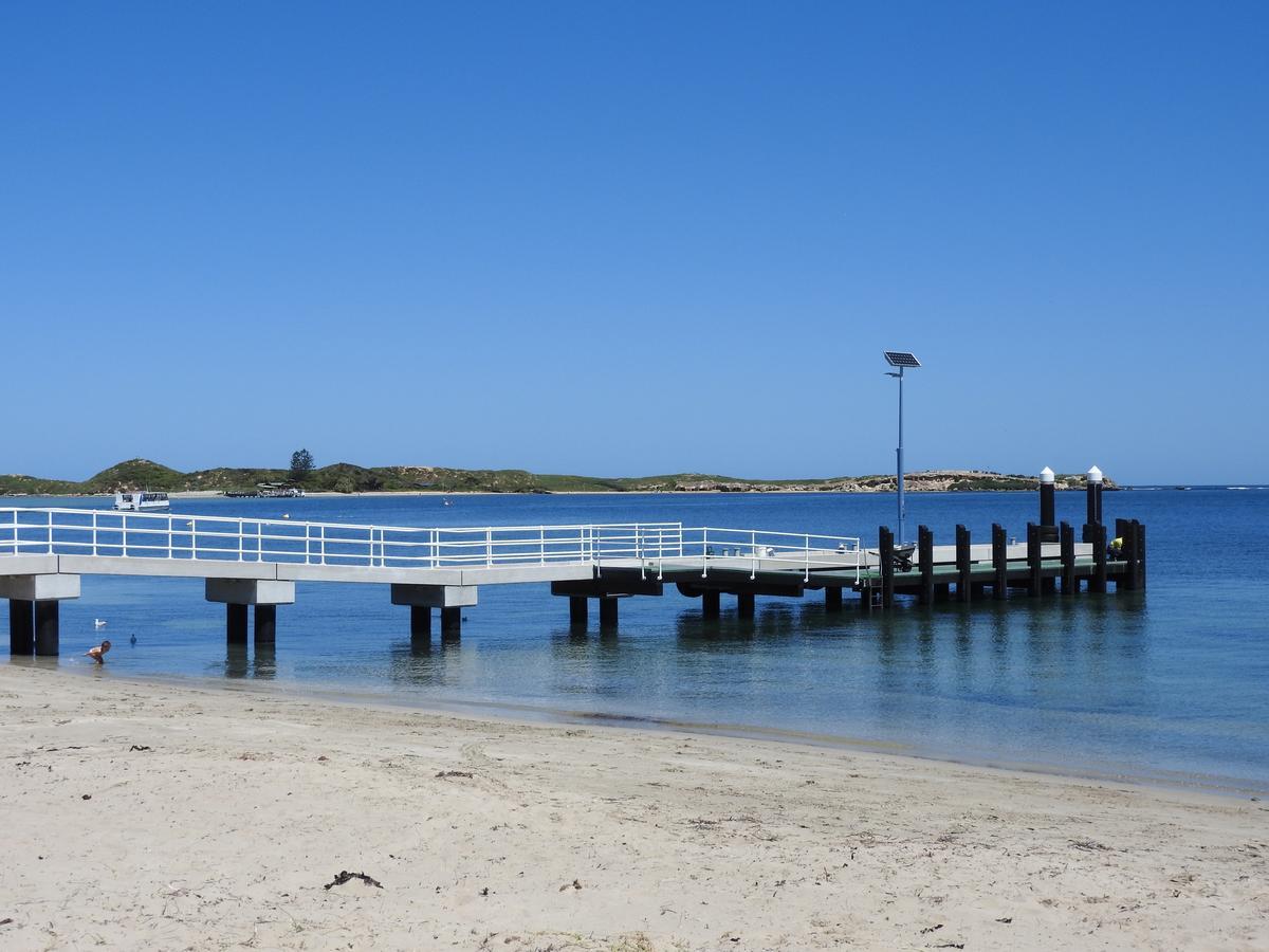 The Royal Dolphin Bed & Breakfast Safety Bay Rockingham Exterior foto